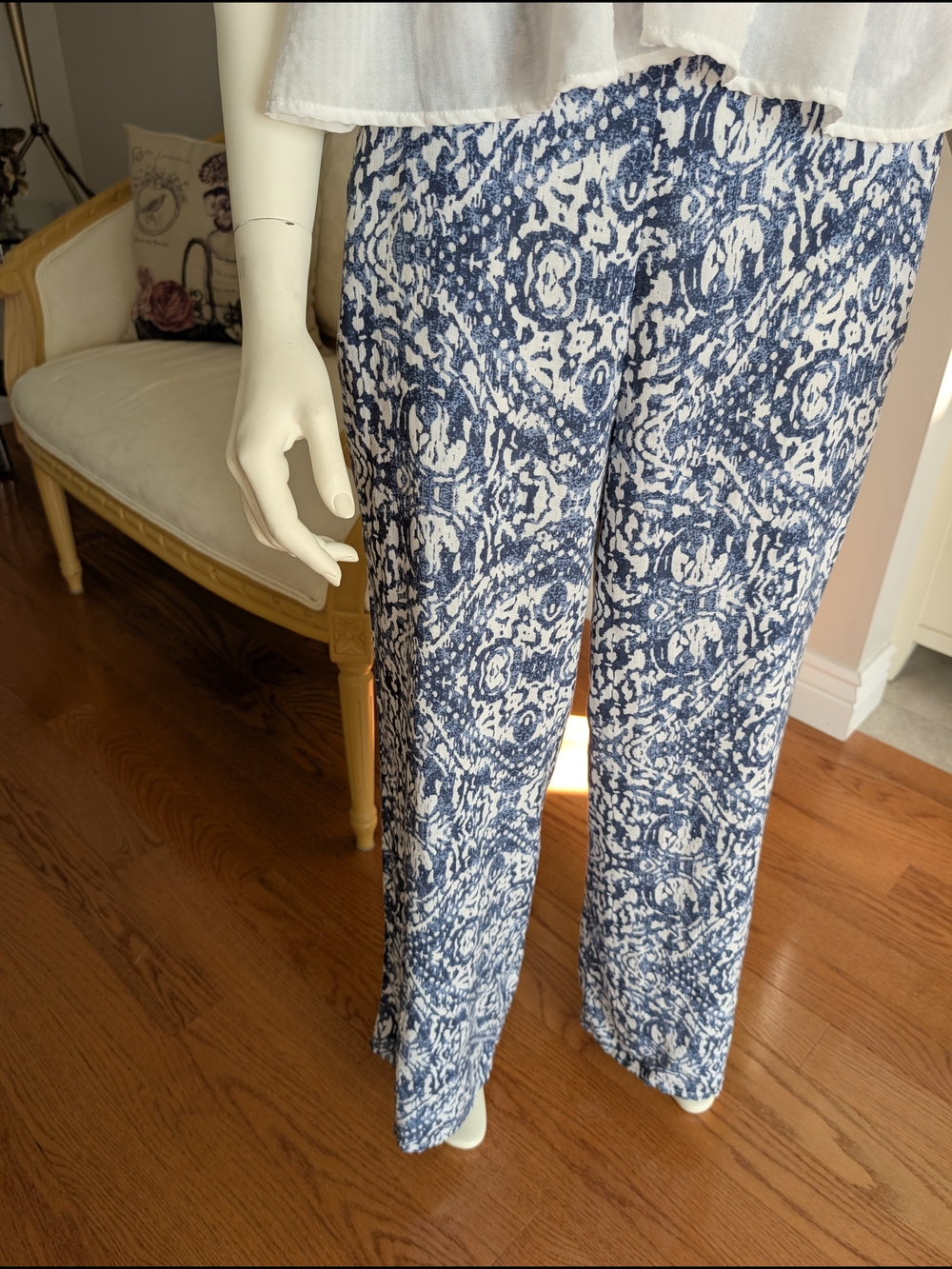 Blue and White Printed Wide-Leg Pants